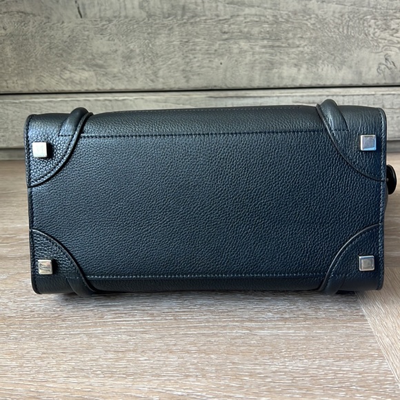 MICRO LUGGAGE HANDBAG IN DRUMMED CALFSKIN
BLACK - Picture 6 of 7